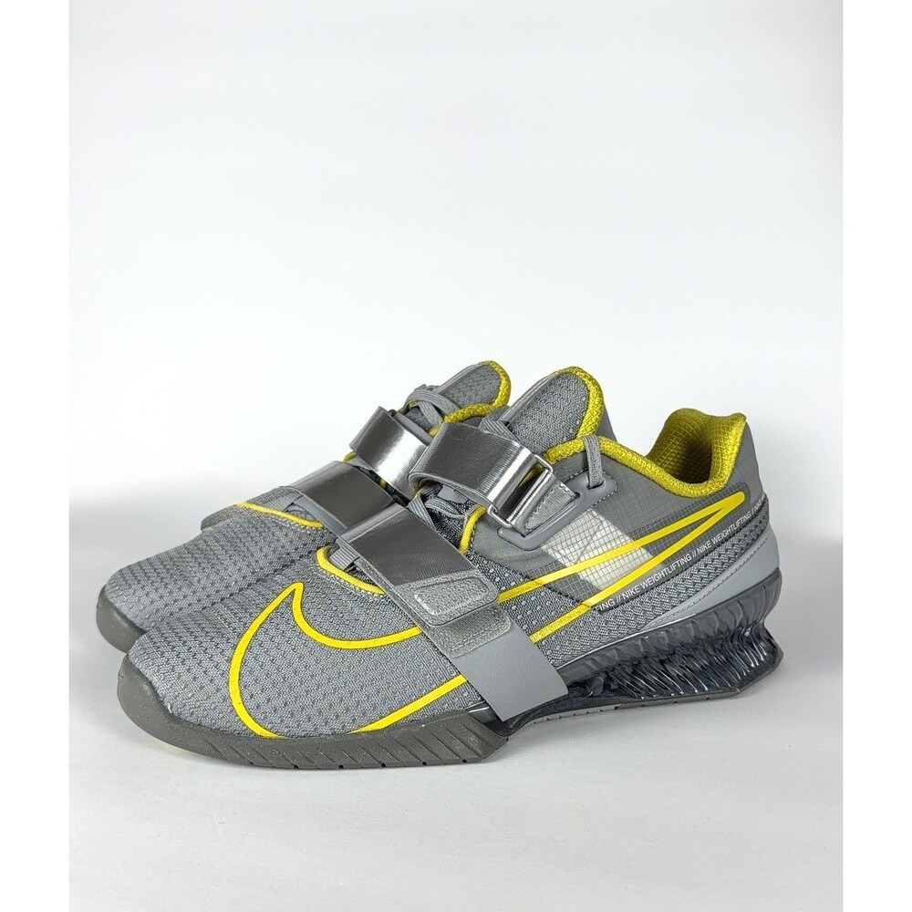 Nike Men’s Size 9 Weightlifting Shoes Gray Yellow Training Gym Sneakers